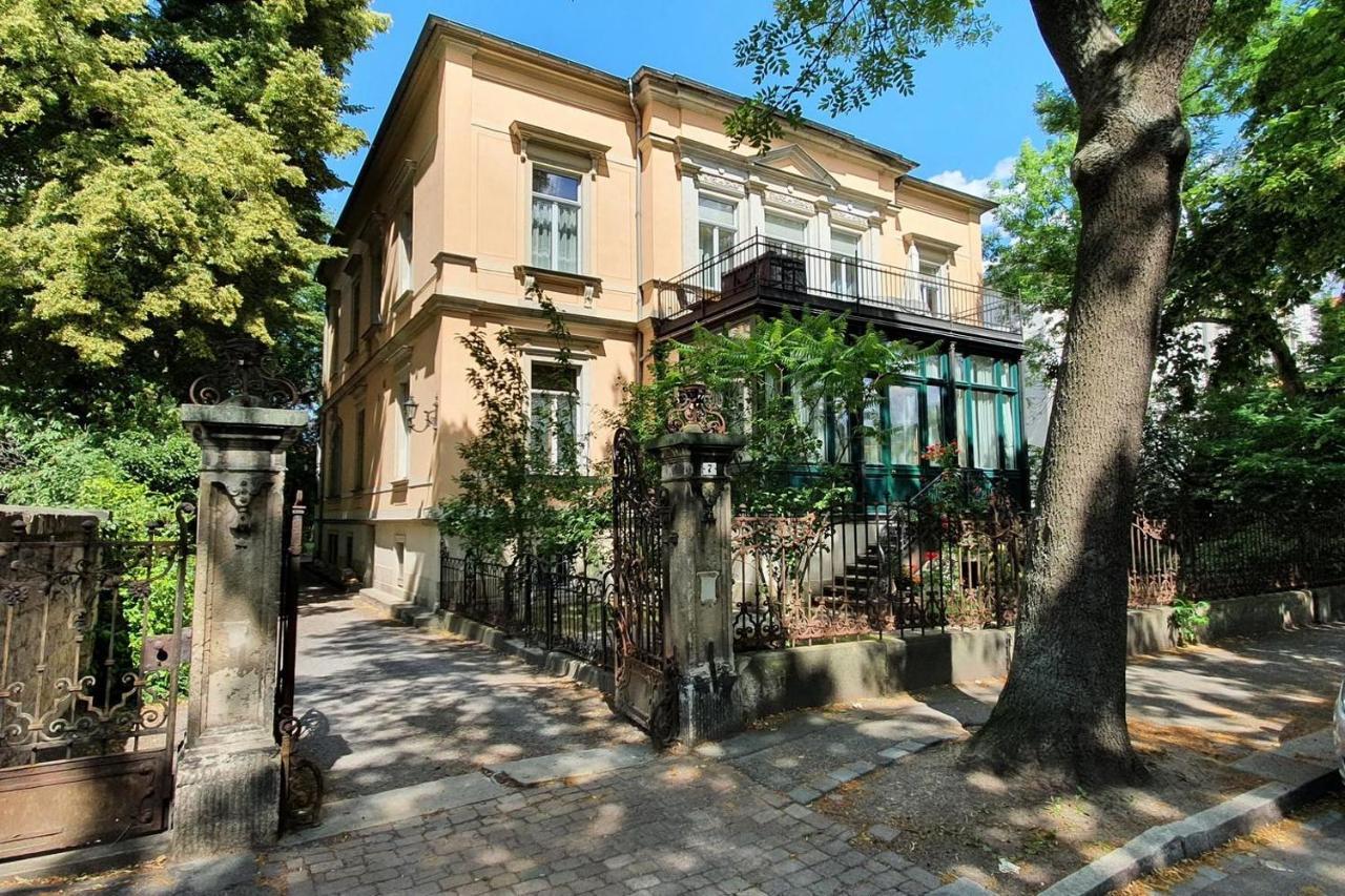 Ferienwohnungen Villa Haniel Sophie Дрезден Экстерьер фото